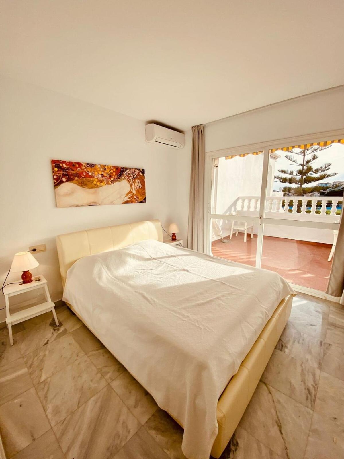 Apartamento con piscina en Las Rosas de Capistrano Nerja Exterior foto